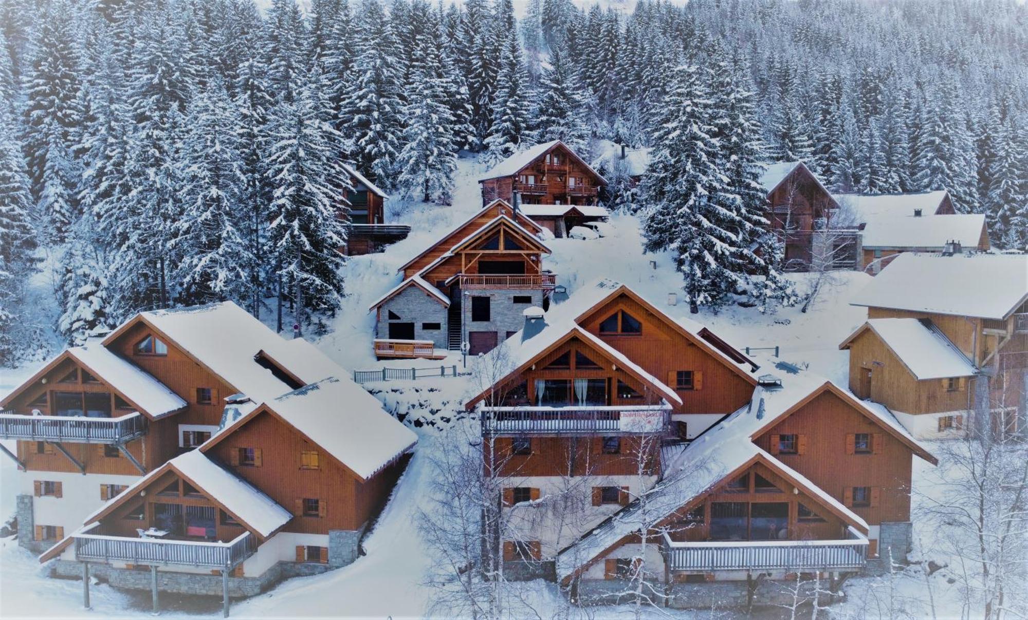 Chalet Beyond - Gelinotte Oz Buitenkant foto